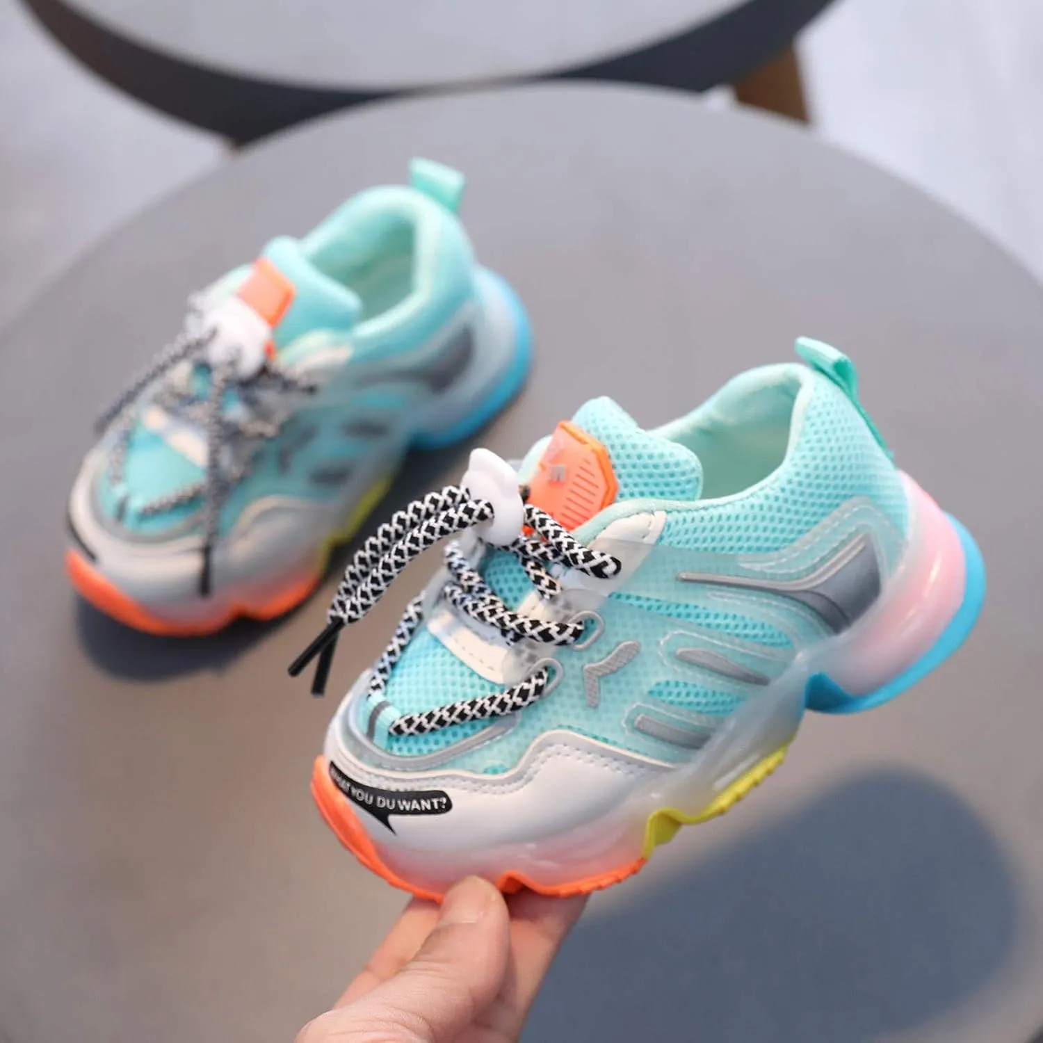 Fashion Trainers LED Breathable Luminous Sneakers for 15M-6Years Little Kids Toddler Baby Girls Boys Light Up Crib Shoes
