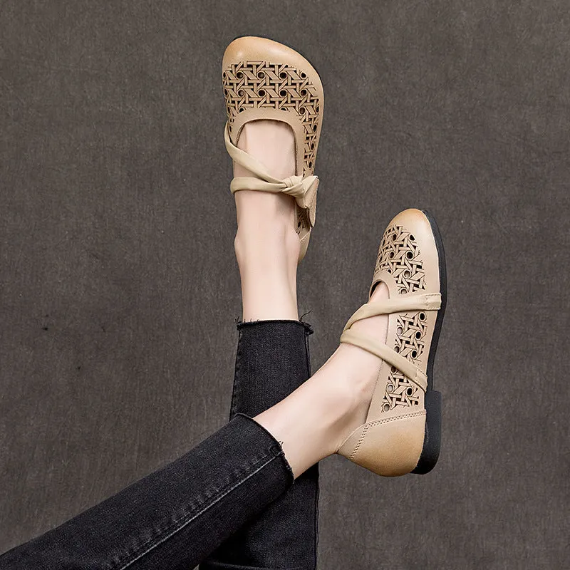Hollow-out Breathable Flat Leather Peas Shoes
