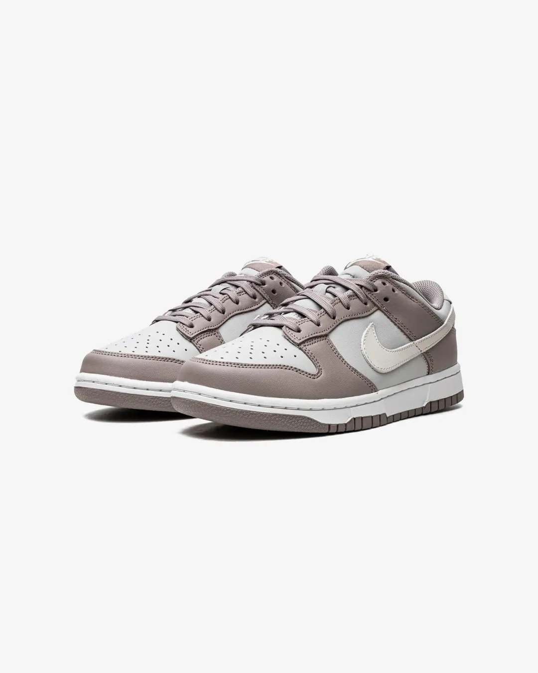 Nike Dunk low Bone Beige Sneakers