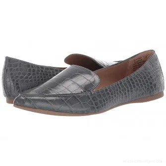 Steve Madden Feather Black Crocodile Pointed Closed Toe Slip On Flat Loafers
