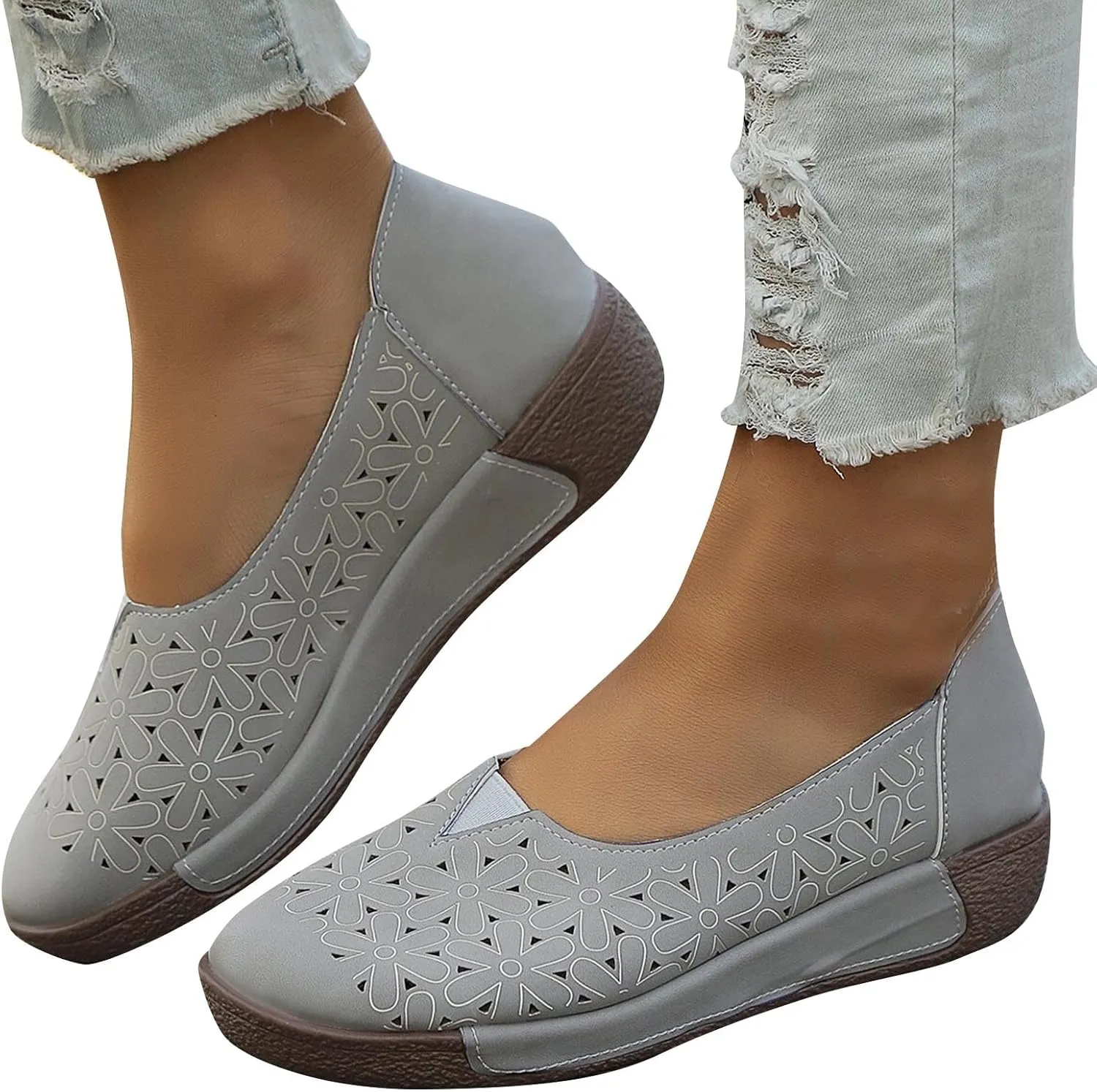 Women's Summer Sandals Large Size Hollow Out Flowers Single Shoes Comfortable One Foot Stirrups Soft Flat Shoes