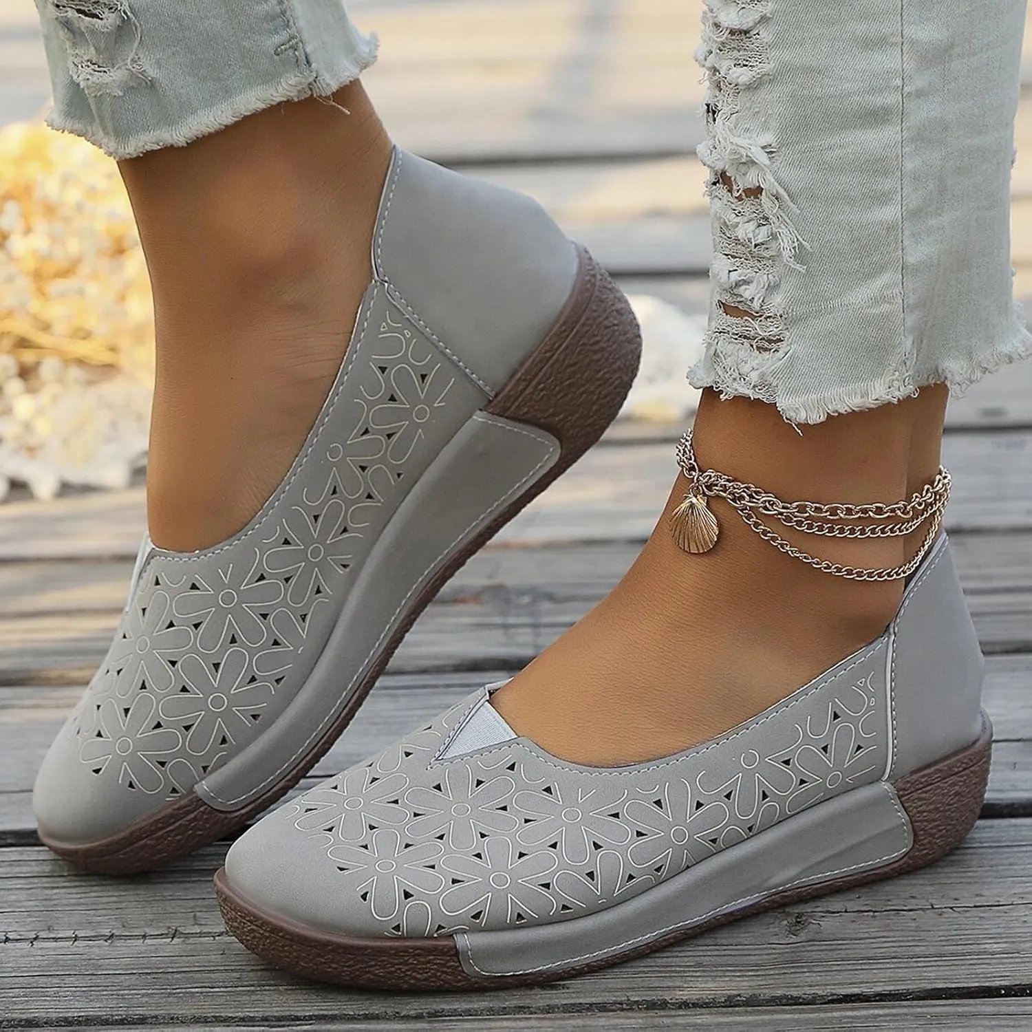 Women's Summer Sandals Large Size Hollow Out Flowers Single Shoes Comfortable One Foot Stirrups Soft Flat Shoes